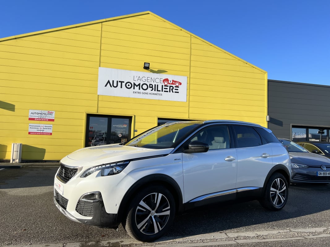 Peugeot 3008 1.2 Puretech 130cv GT Line + Toit Ouvrant — 1