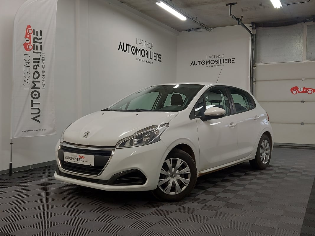 Peugeot 208 (2) 1.2 PURETECH 82 S&S ACTIVE 5P + 1ERE MAIN — 1
