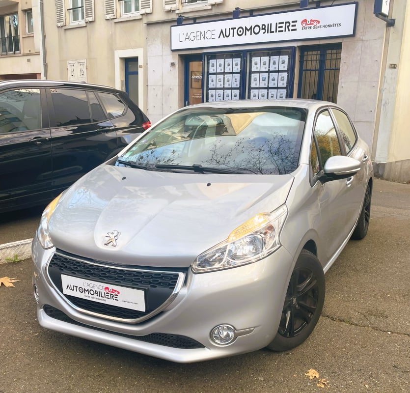 Peugeot 208 VTi 82 CV ACTIVE 5 Portes — 1