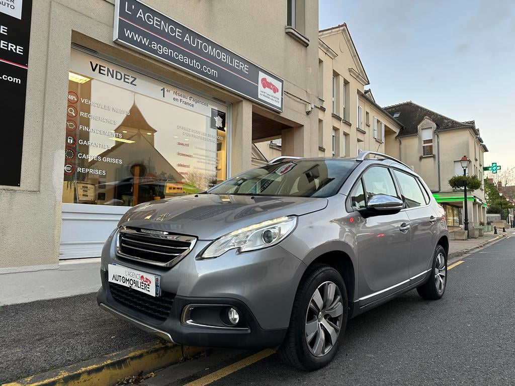 Peugeot 2008 1.6 HDI 100cv ALLURE SUIVI COMPLET! — 1