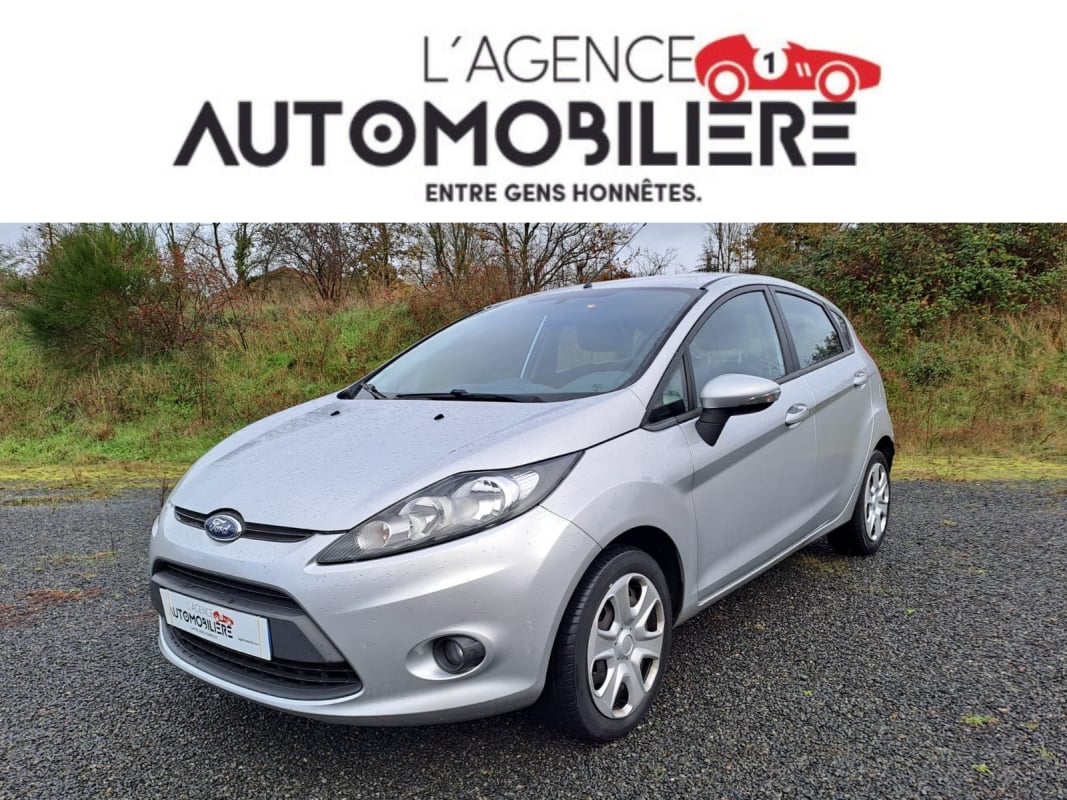 Ford Fiesta VI 1.4 TDCi FAP 70 cv TREND - Distribution neuve — 1