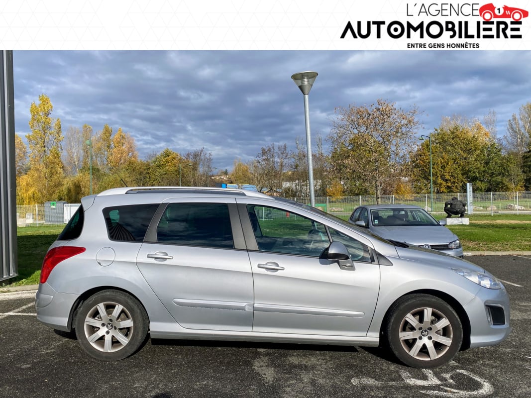 Peugeot 308 SW 1.6 VTI ACTIVE BVM5 120CV - TOIT PANORAMIQUE - — 2