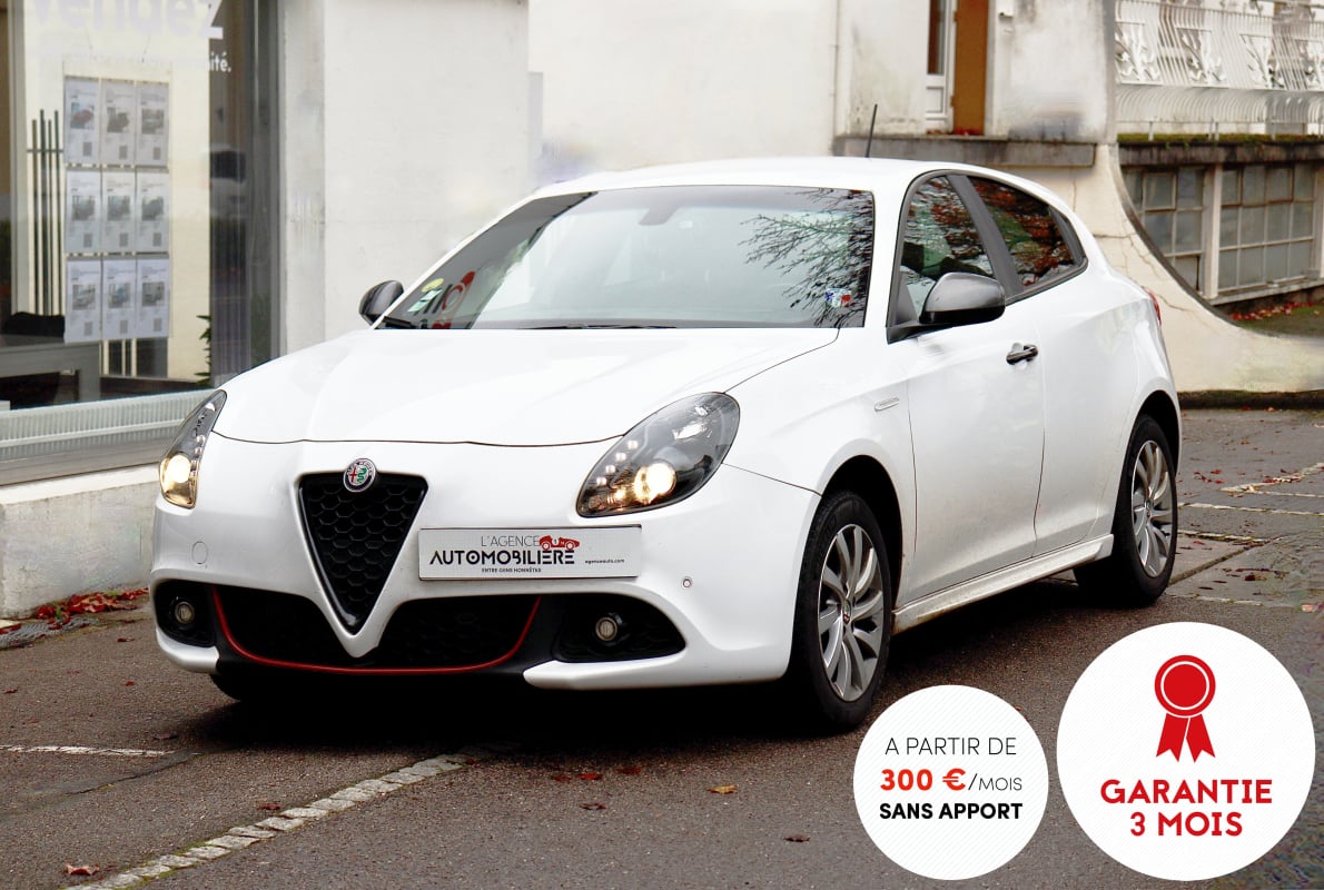 Alfa Romeo Giulietta 2.0 JTDM 150 Lusso BVM6 (Sièges chauffants,GPS,LED) — 1