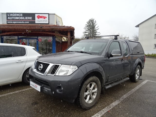 Nissan Navara KING-CAB 2.5 DCI 190 4X4 — 1