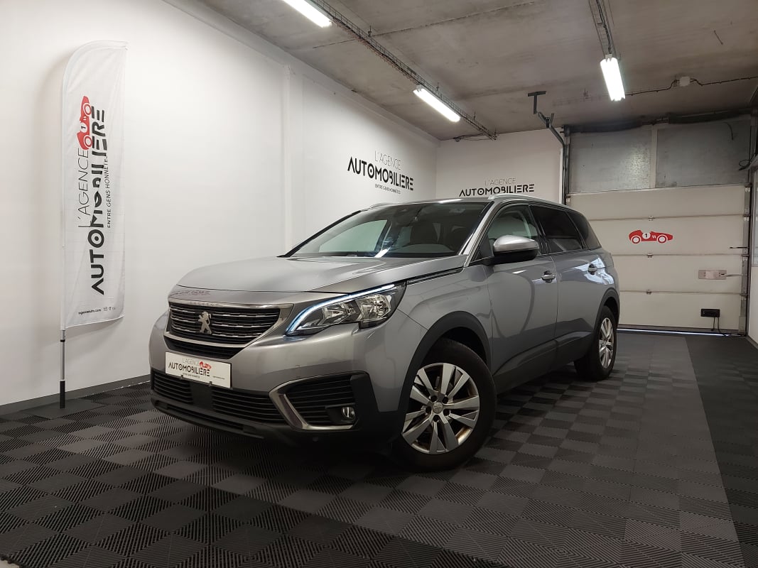 Peugeot 5008 II (2) 1.2 PURETECH 130 S&S ACTIVE BUSINESS EAT8 — 1