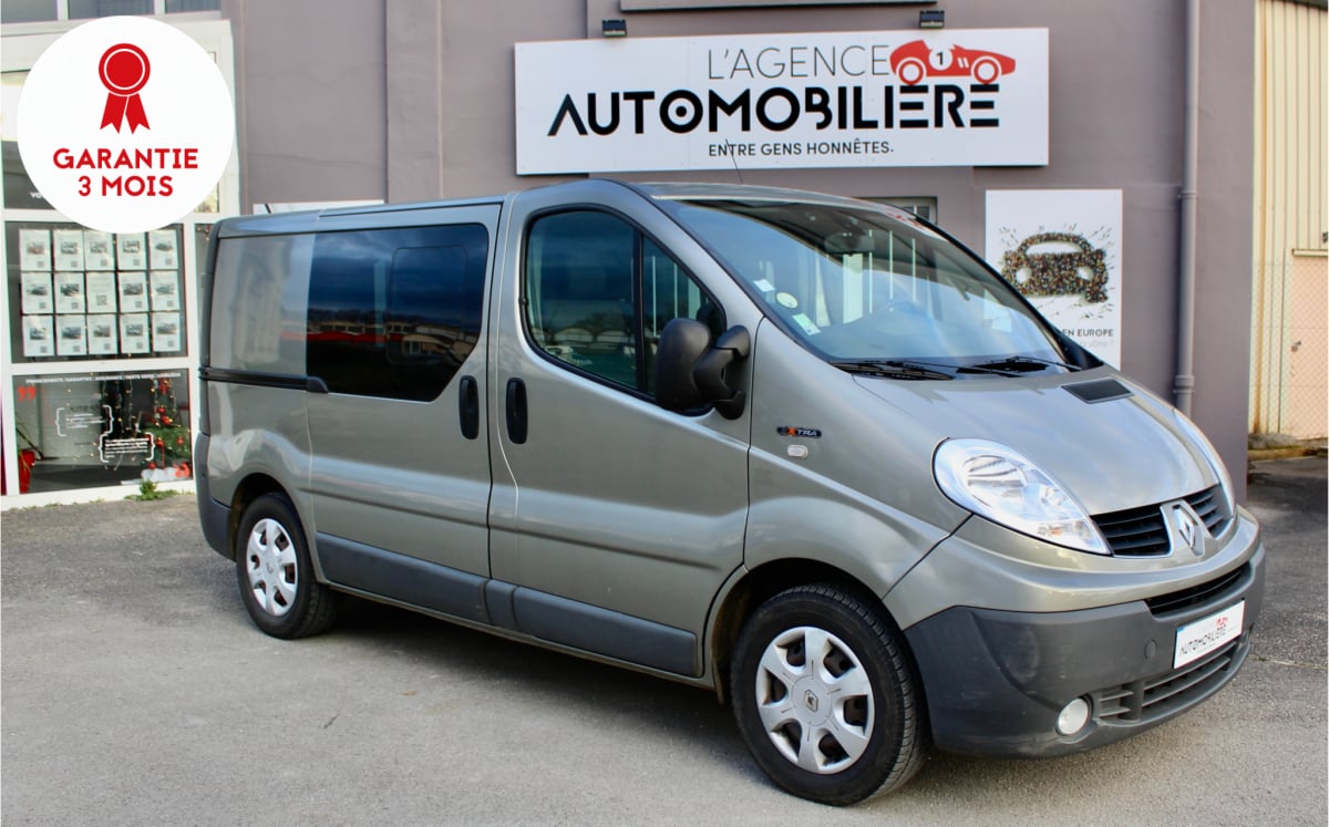 Renault Trafic 115 cv L1H1 1000kg 2.0 dCi Quickshift Grand confort Boîte auto — 1