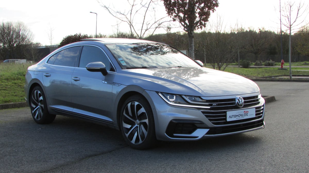 Volkswagen Arteon 2,0L TDI 150 DSG RLINE EXCLUSIVE — 1