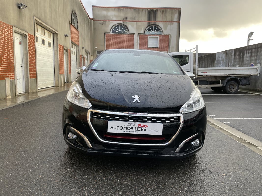 Peugeot 208 I Phase 2 3 Portes GTI 1.6 THP 16V S&S 208 cv — 2