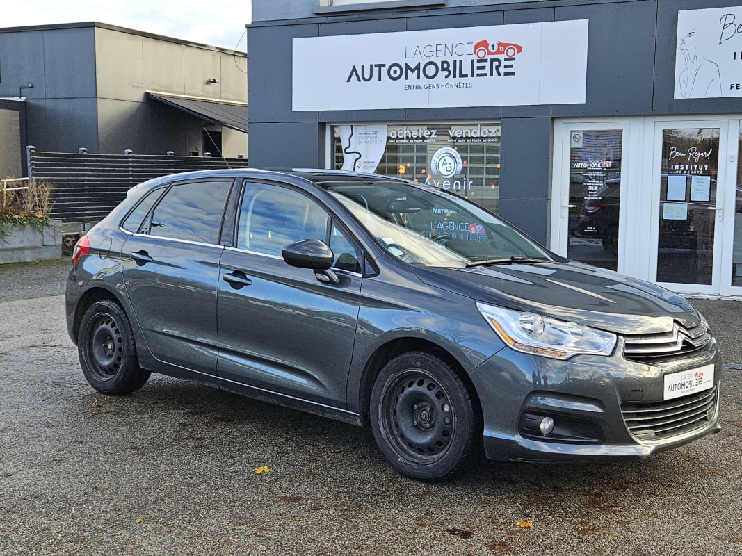 Citroen C4 1.6 VTI 120 CV ROSSIGNOL TOIT PANORAMIQUE - GPS — 1