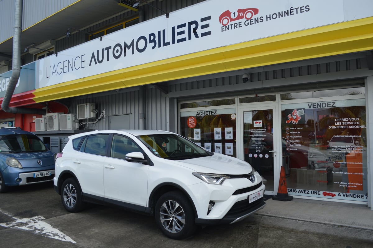 Toyota RAV4 HYBRIDE 197 LOUNGE 2WD — 1