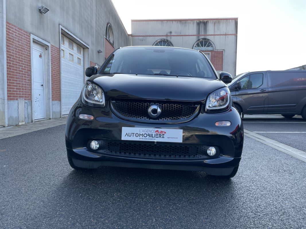 Smart For Two (453) 0.9 TI 12V Coupé twinamic S&S 90 cv Boîte auto — 2