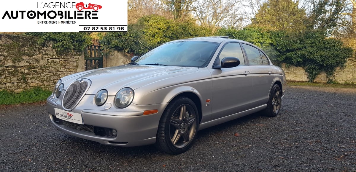 Jaguar S Type R V8 4.2 Supercharged — 1