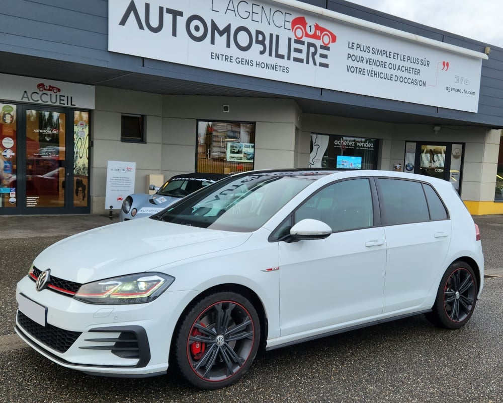 Volkswagen Golf 2.0 TSI 245 DSG7 GTI Performance — 1
