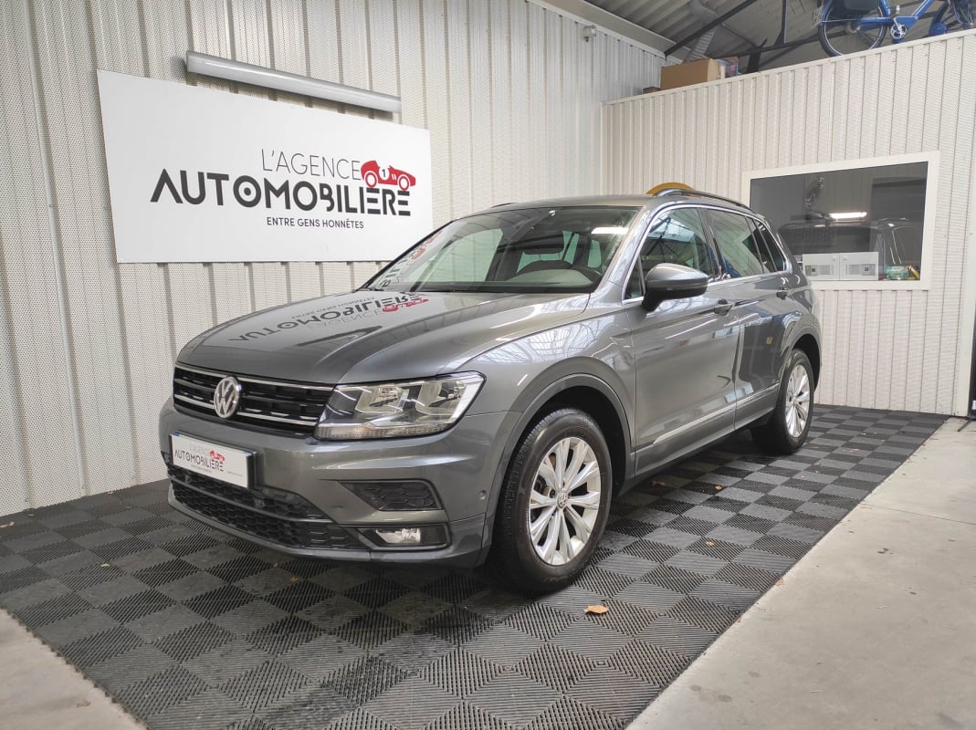 Volkswagen Tiguan 2.0 TDI 150 DSG Confort Line Business — 1
