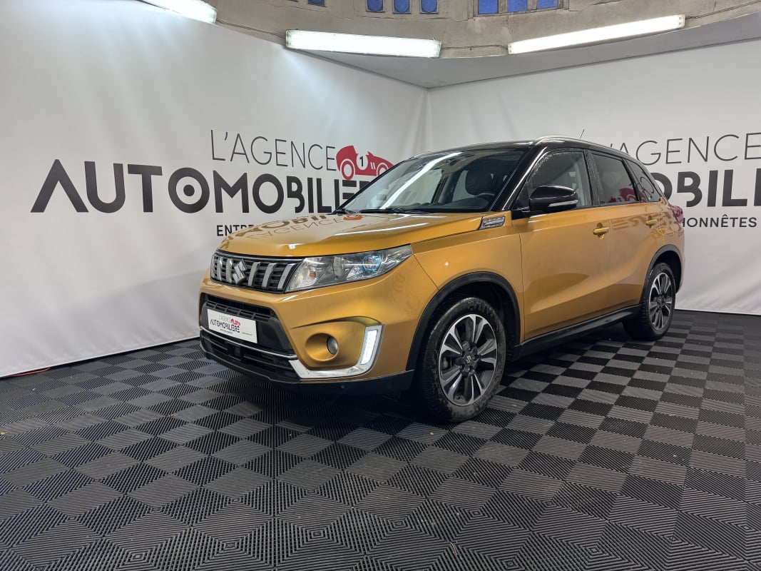 Suzuki Vitara 1.4 BOOSTERJET 140 STYLE 2WD BVA (Attelage, Toit Ouvrant) — 1