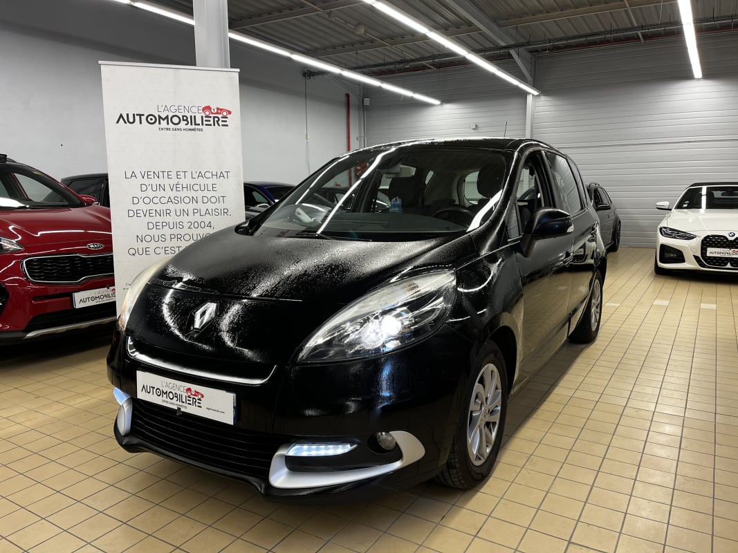 Renault Scenic 1.5 DCI 110 OVALIE — 1