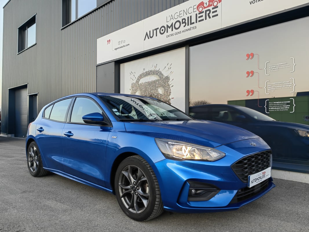 Ford Focus 1.0 ECOBOOST 125 ST-LINE CARPLAY ACC AFFICHAGE TETE. SIÈGES/ VOLANT CHAUFFANT "1ère Main" — 1