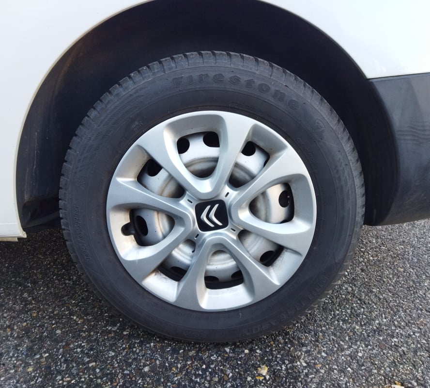 Citroen Berlingo 1.6 BlueHDi 100 BVM5 TVA RECUPERABLE - GALERIE DE TOIT - ATTELAGE — 18