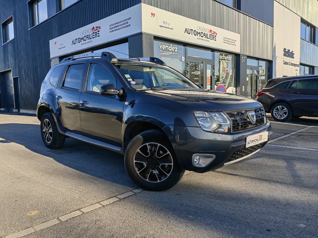 Dacia Duster 1.2 TCE EDITION BLACK TOUCH 4X2 — 1