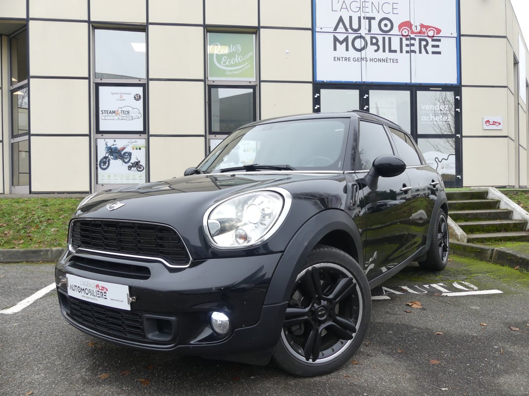 Mini Countryman Cooper S 184 All4 Red Hot Chili — 1