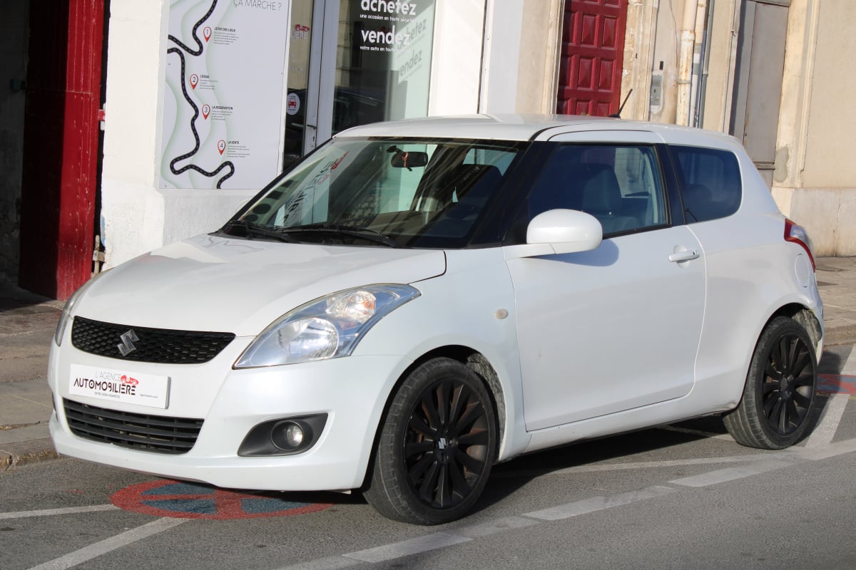 Suzuki Swift 1.3 DDIS 75 GLX (Climatisation) — 1