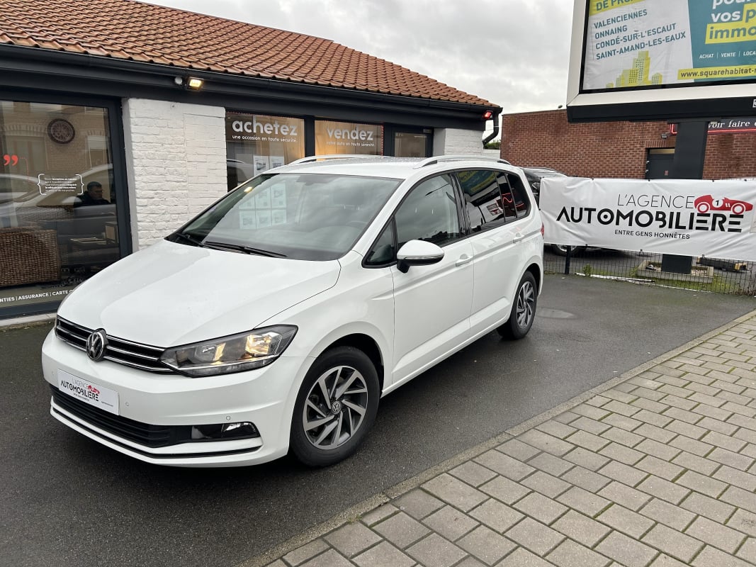 Volkswagen Touran 1.4 TSI 150 SOUND 7PL — 1
