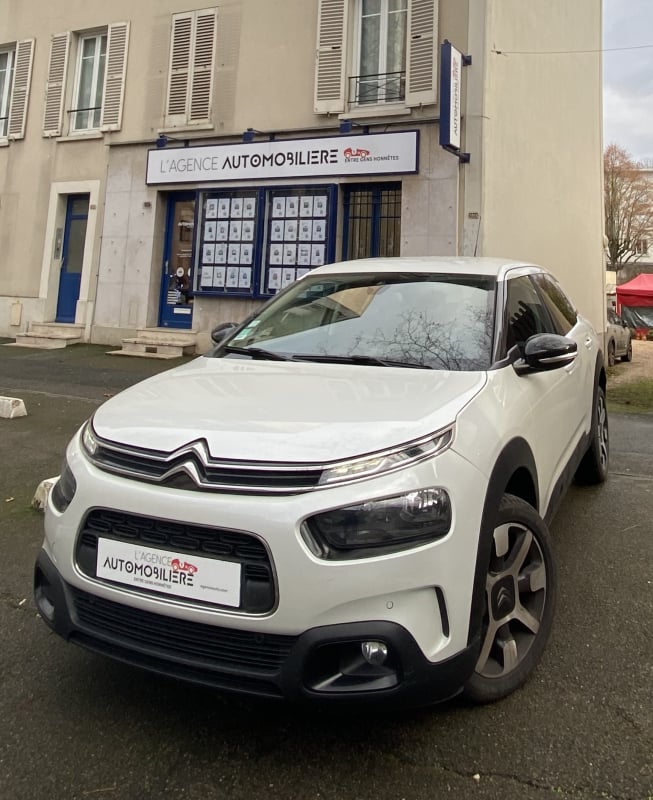 Citroen C4 Cactus 1.2 PURETECH 110 SHINE DISTRIBUTION VERIFIEE — 1