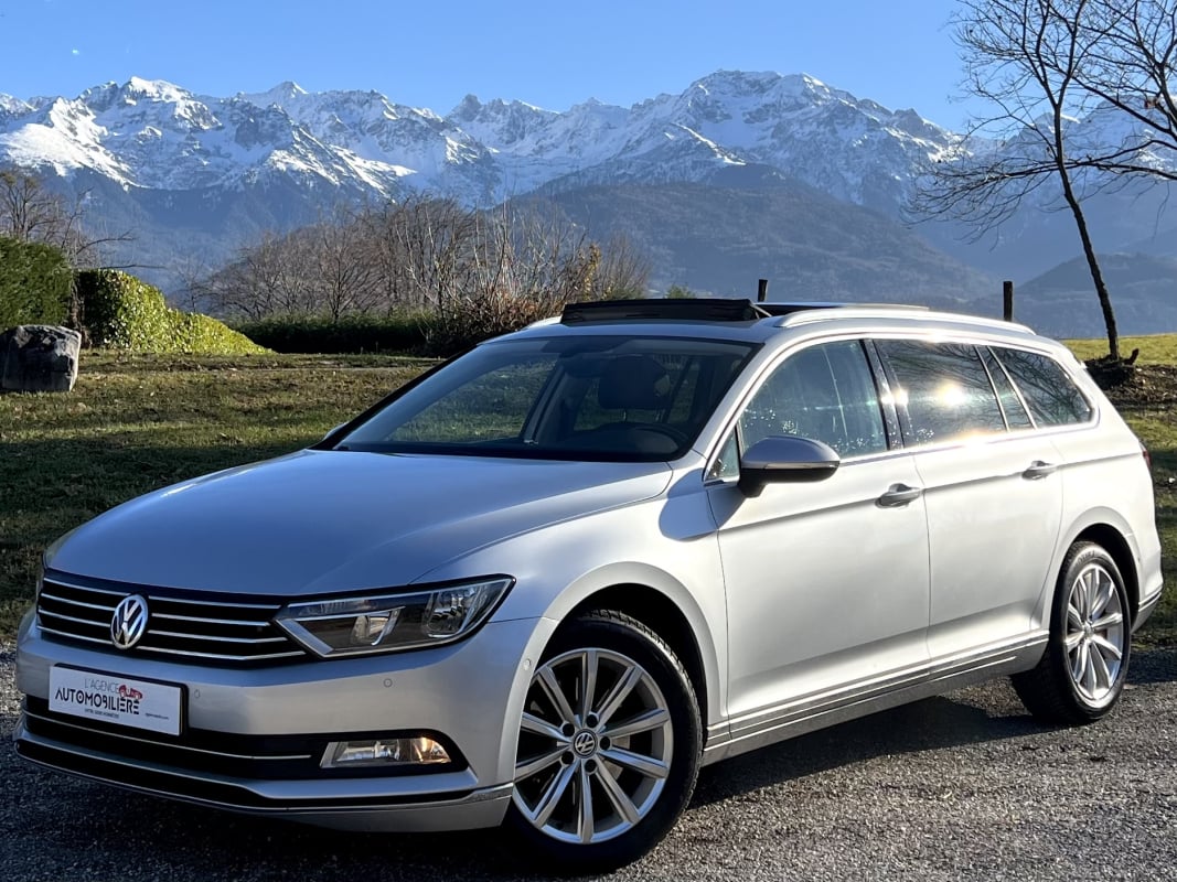 Volkswagen Passat SW 2.0 TDi 150ch BlueMotion Carat / Toit ouvrant — 1