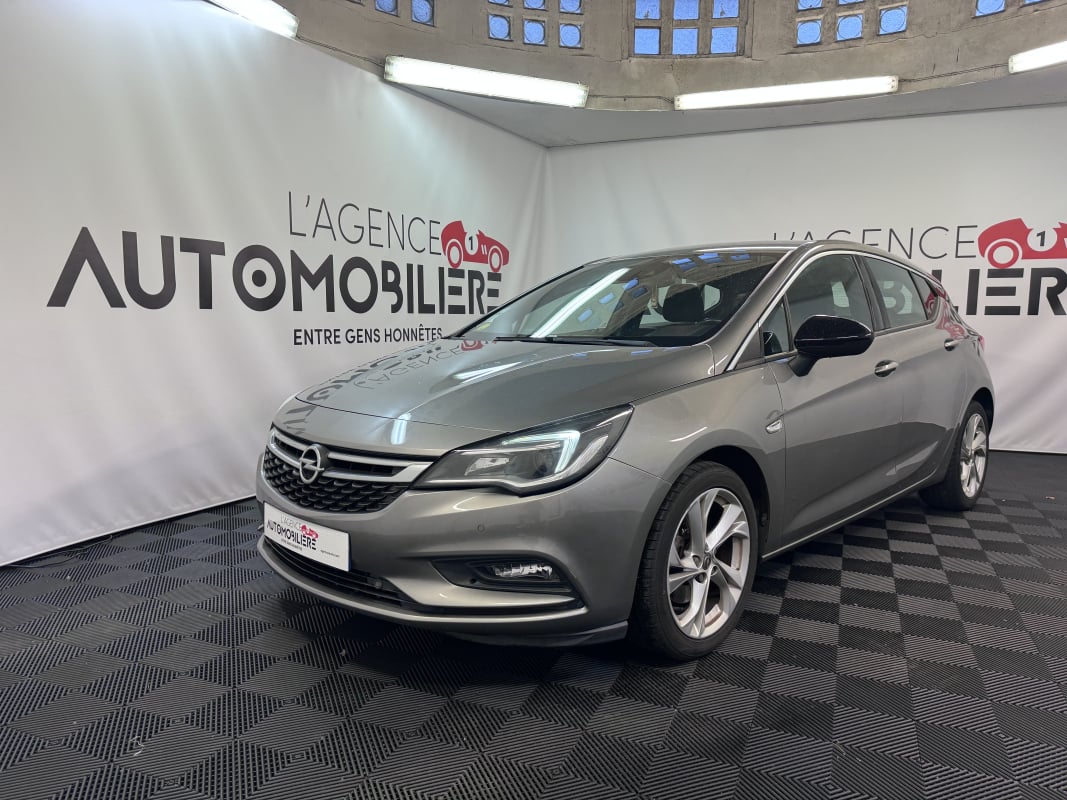 Opel Astra V 1.6 CDTI 110 BUSINESS EDITION — 1