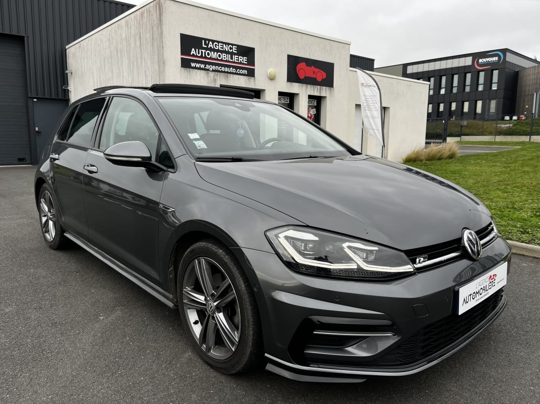 Volkswagen Golf 2.0L TDI 150CH CARAT DSG7 PACK R-LINE — 1