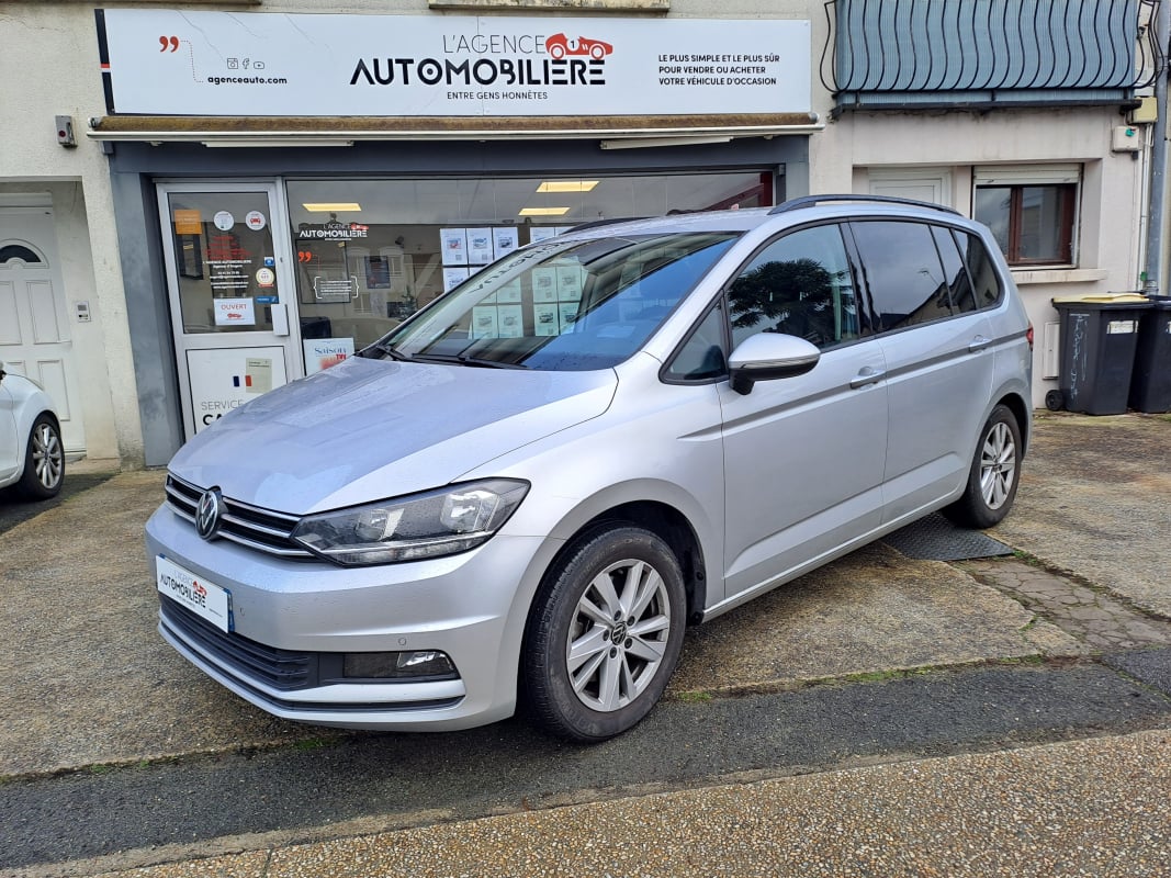 Volkswagen Touran III 1.5 TSI DSG7 150 cv Confortline - Véhicule adapté — 1