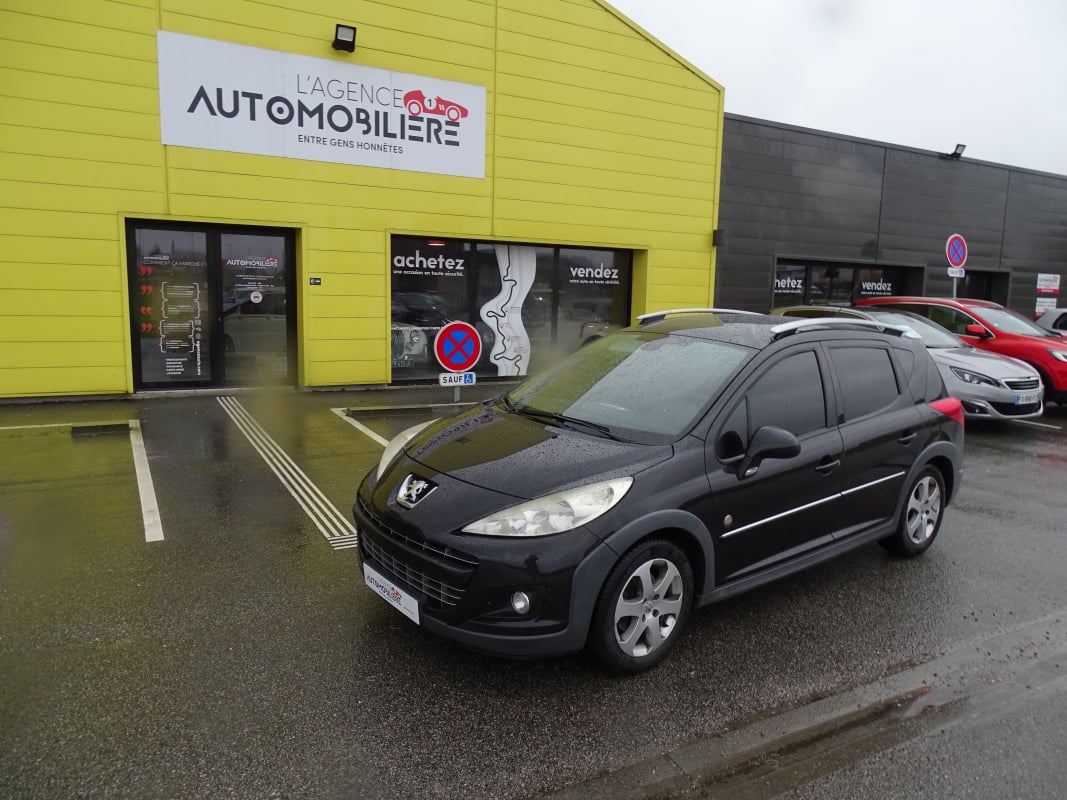 Peugeot 207 SW 1.6 HDi 112ch FAP Outdoor — 1
