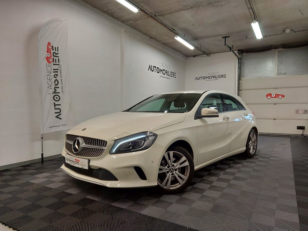 Mercedes-Benz Classe A III (2) 180 SENSATION 7G-DCT + CUIR + CAMERA — 1