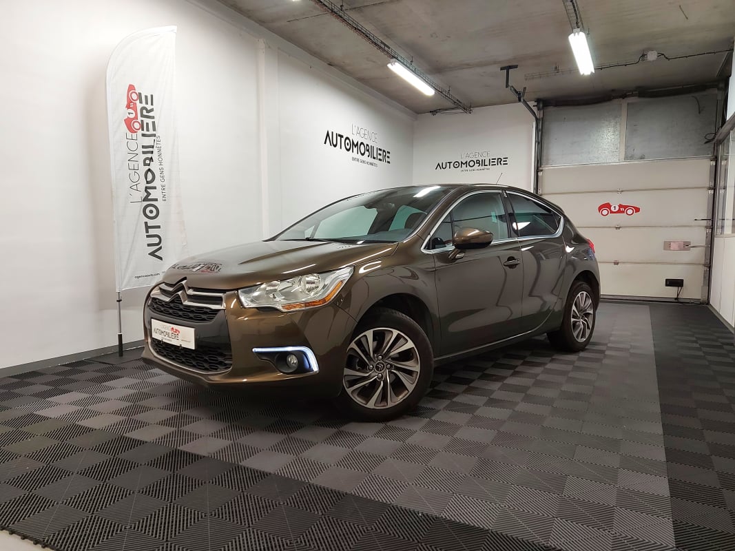 Citroen DS4 1.6 VTI 120 SO CHIC BVM5 — 1