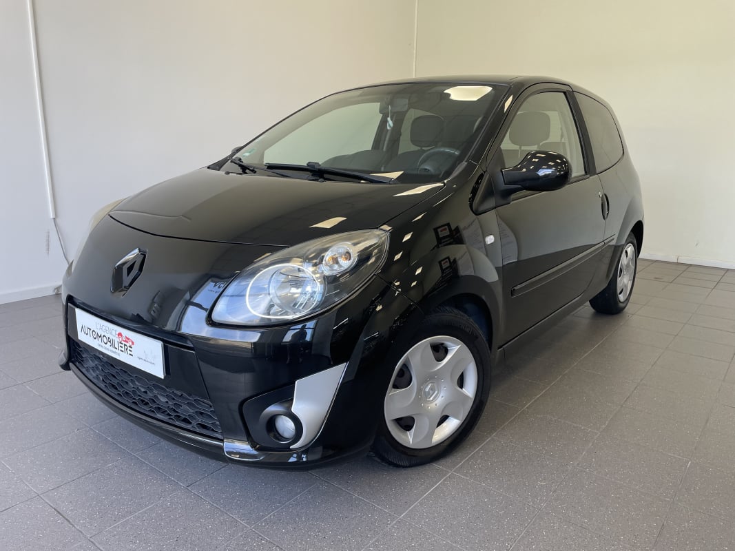 Renault Twingo II 1.2 16v 75ch Dynamique Quickshift Boite AUTO-Carrosserie Neuve-1ere Main — 1