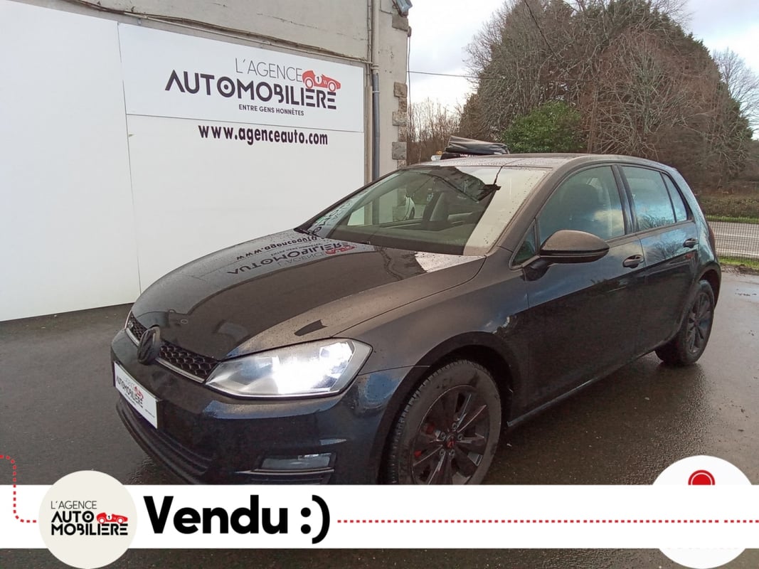 Volkswagen Golf 1.6 TDI 105 BLUEMOTION CONFORT LINE — 1
