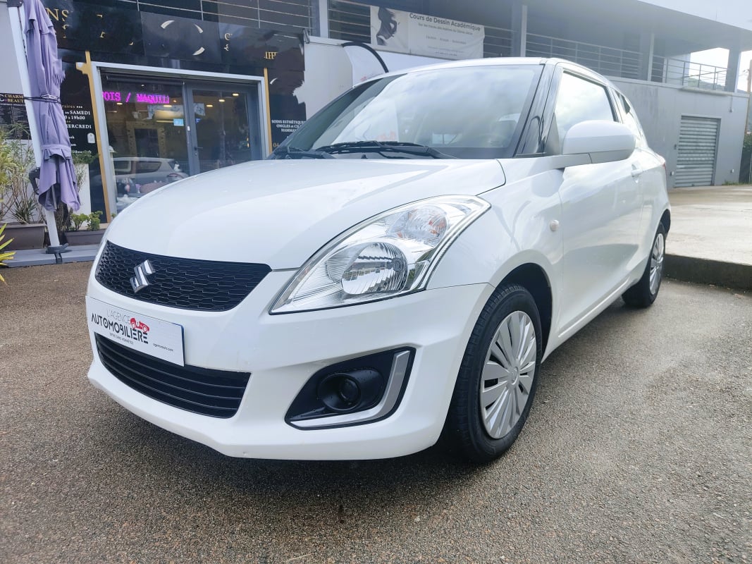 Suzuki Swift 1.2 VVT 95 PRIVILEGE — 1