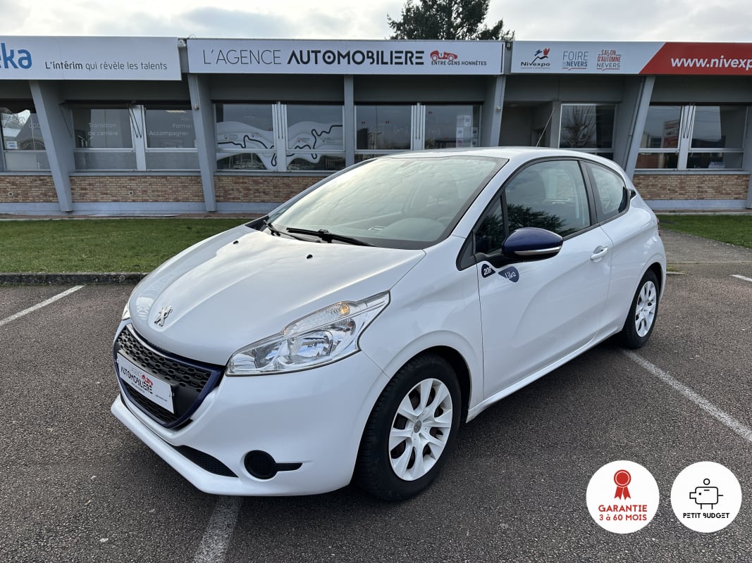 Peugeot 208 1.0 PURETECH 68 LIKE 3P/1° main/Faible kilométrage — 1