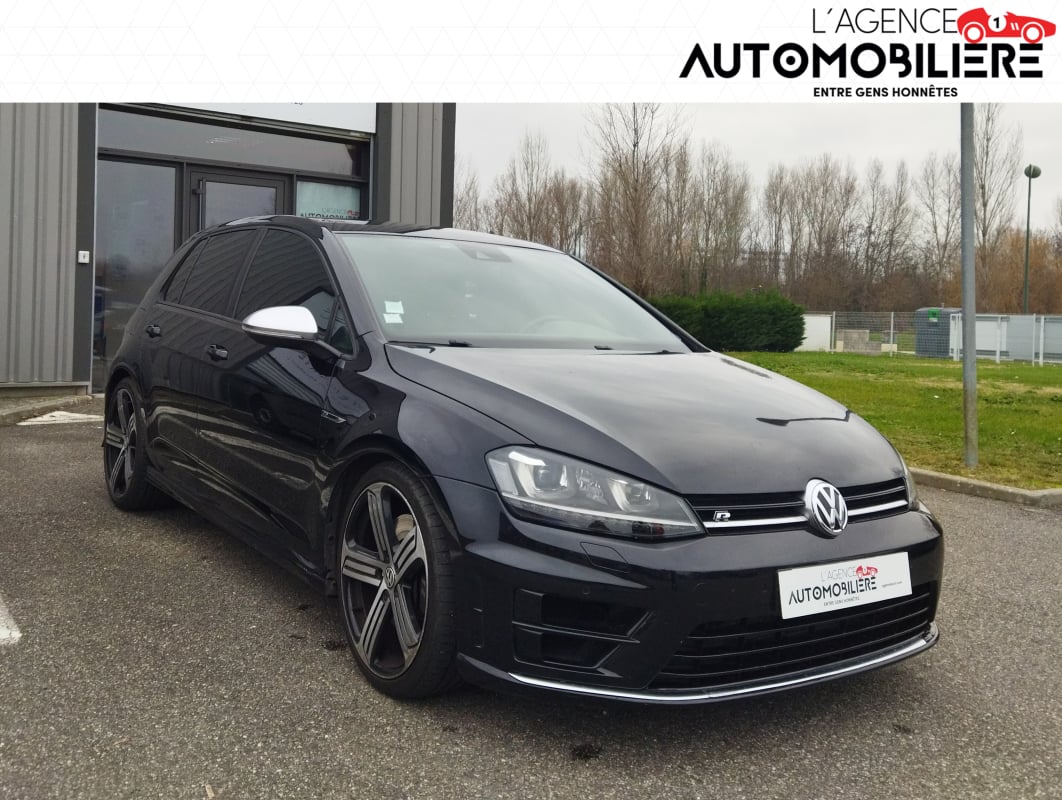 Volkswagen Golf R 2.0 TSI 300 BlueMotion DSG6 4Motion — 1