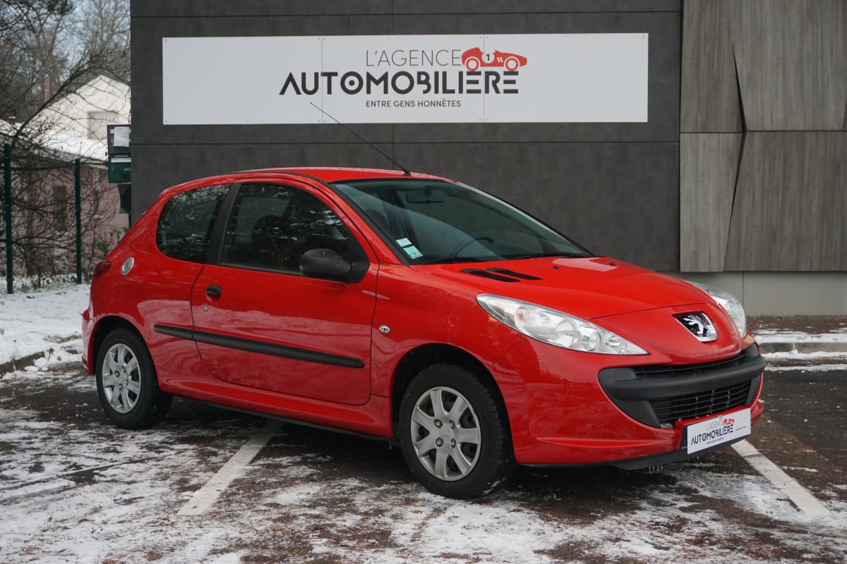 Peugeot 206+ 1.1 i 60ch Urban 25000km CLIM — 1