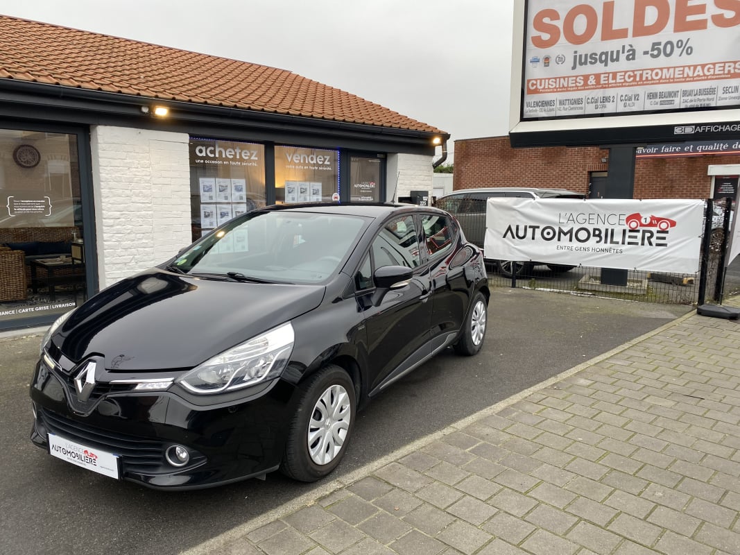 Renault Clio IV 1.5 DCI 90 TREND ECO2 90G — 1