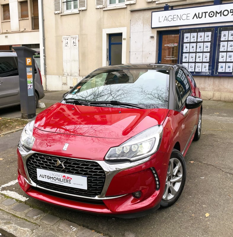 DS DS 3 1.2 PURETECH 110 SO CHIC AUTOMATIQUE — 1
