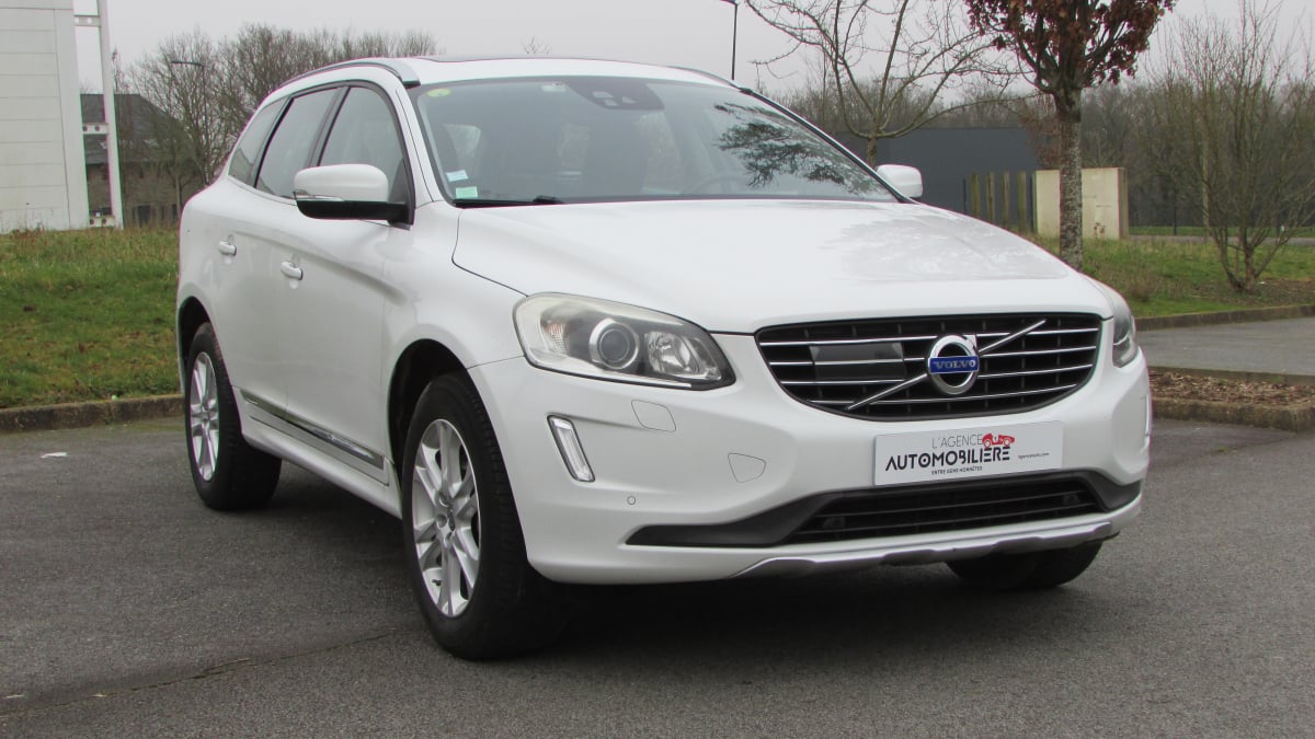 Volvo XC60 D4 180CH GEARTRONIC 8 XENIUM 2WD — 1