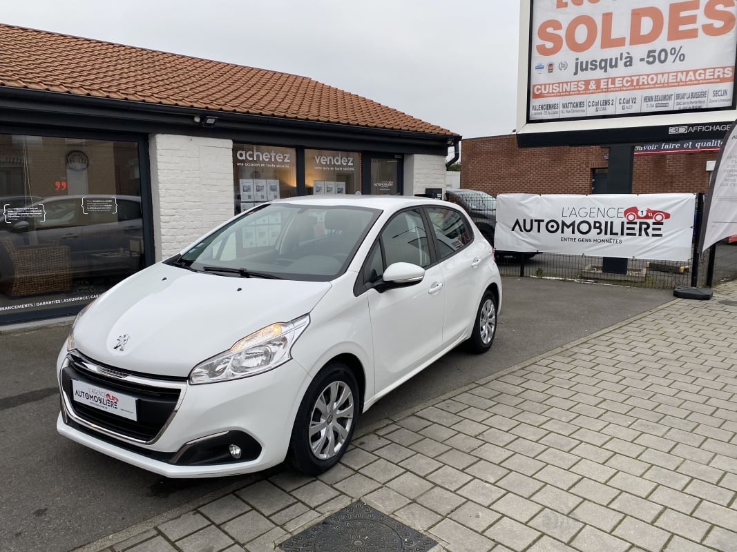 Peugeot 208 Affaire II 1.5 BLUEHDI 100 S&S PREMIUM PACK — 1