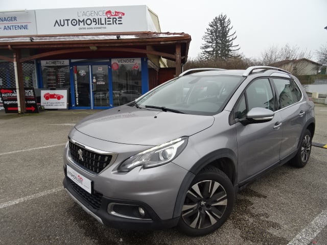 Peugeot 2008 GENERATION-I 1.5 BLUEHDI 100 ALLURE — 1