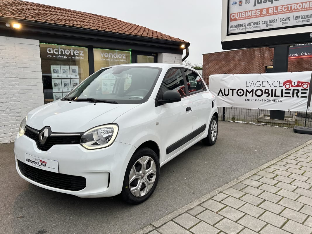 Renault Twingo III (2) 1.0 SCE 65 LIFE — 1