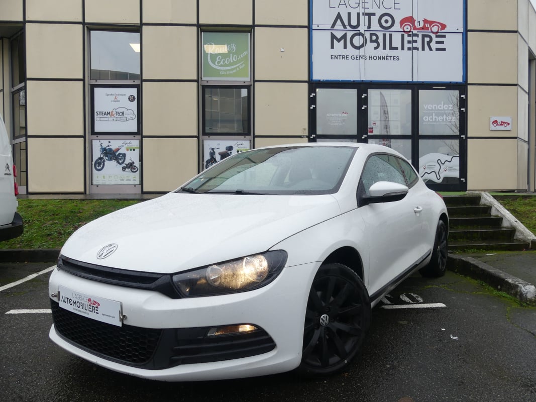 Volkswagen Scirocco 2.0 TDI 140CH FAP — 1