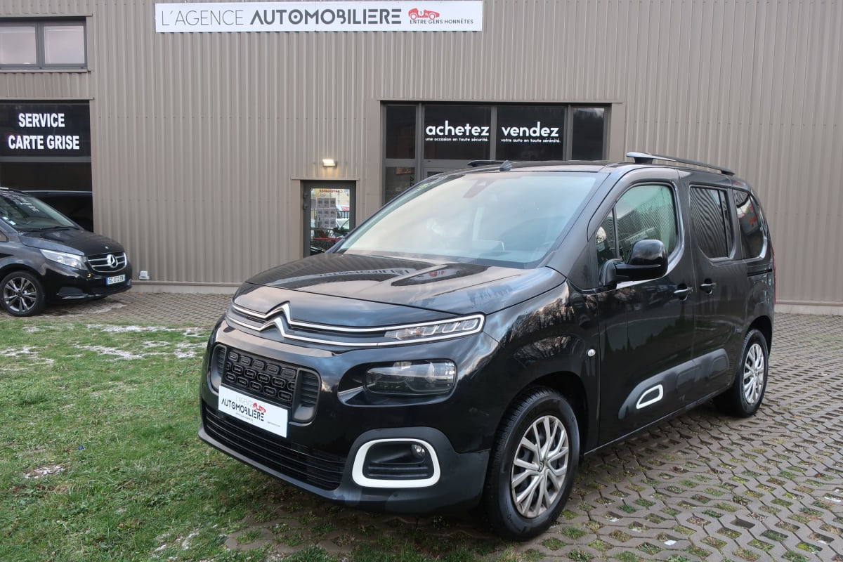 Citroen Berlingo Taille M 1.5 BlueHDi Shine 130Cv — 1