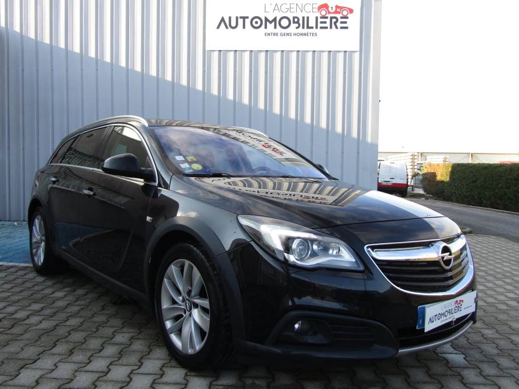 Opel Insignia 2.0 CDTI 163 CV COUNTRY TOURER 4x4 — 1