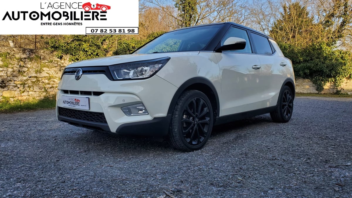 Ssangyong Tivoli 160 e-Xdi 115 Sport Bi-ton — 1